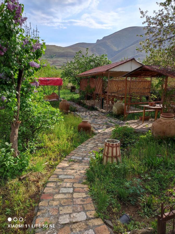 Gayane & Khikar B&B Chʼiva Exteriör bild