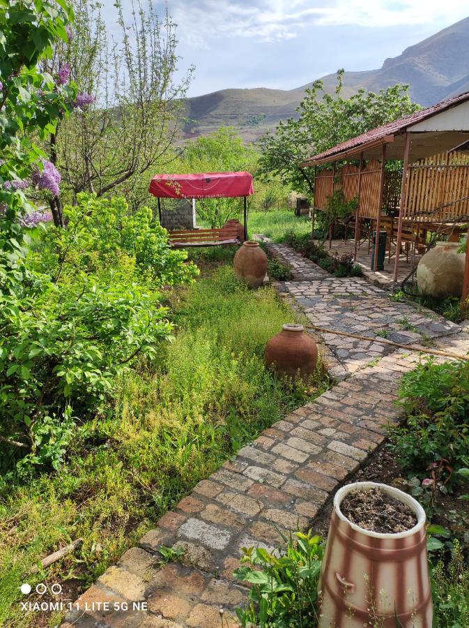 Gayane & Khikar B&B Chʼiva Exteriör bild